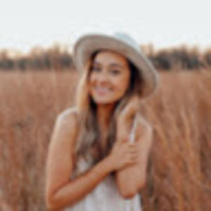 Meet your Posher, Maci